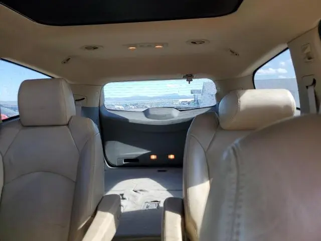 2011 CHEVROLET TRAVERSE LT