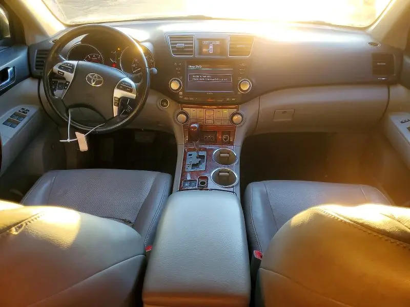 2012 TOYOTA HIGHLANDER LIMITED  