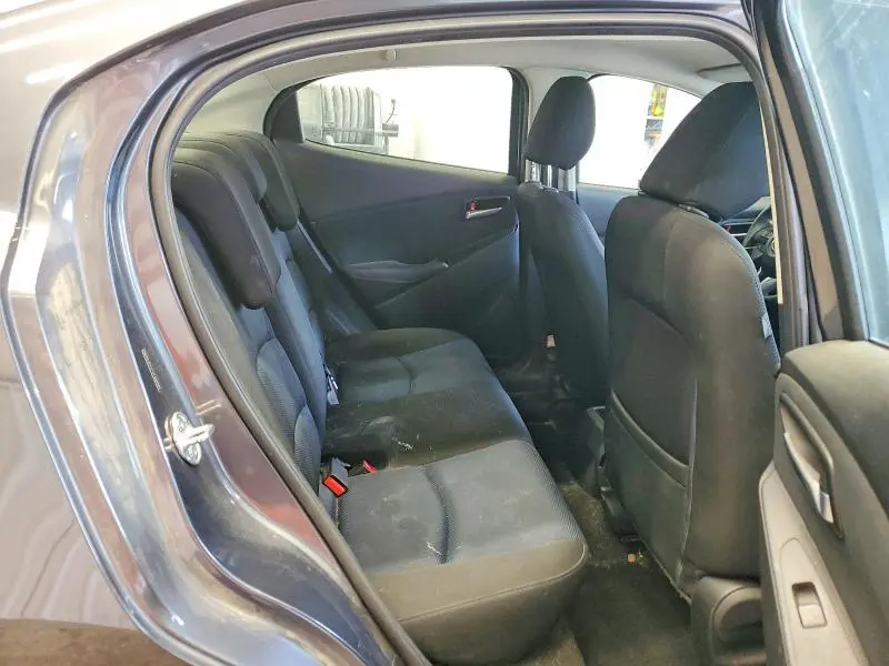 2018 TOYOTA YARIS IA BASE  