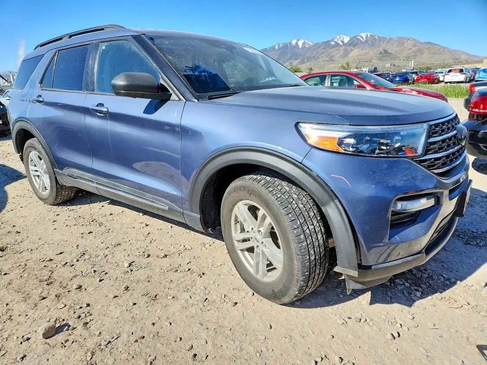 2021 FORD EXPLORER XLT  