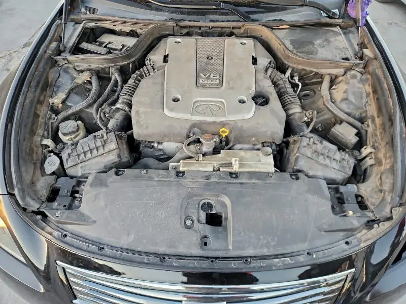 2013 INFINITI G37 JOURNEY  