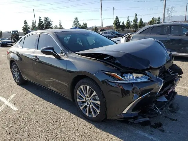2021 LEXUS ES 300H  