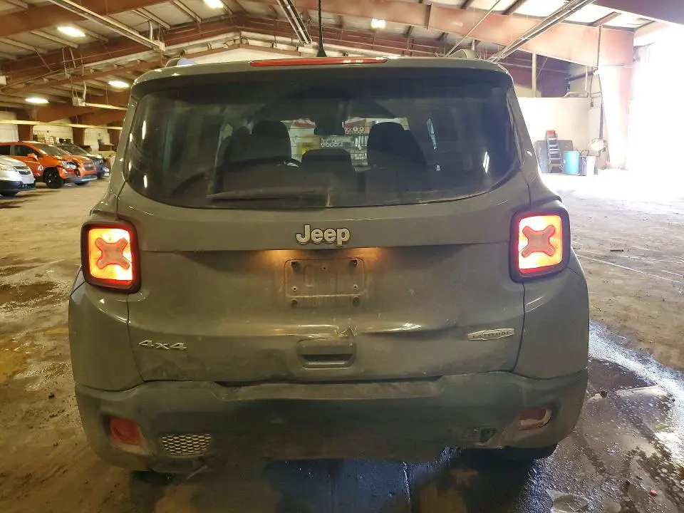 2020 JEEP RENEGADE LATITUDE  