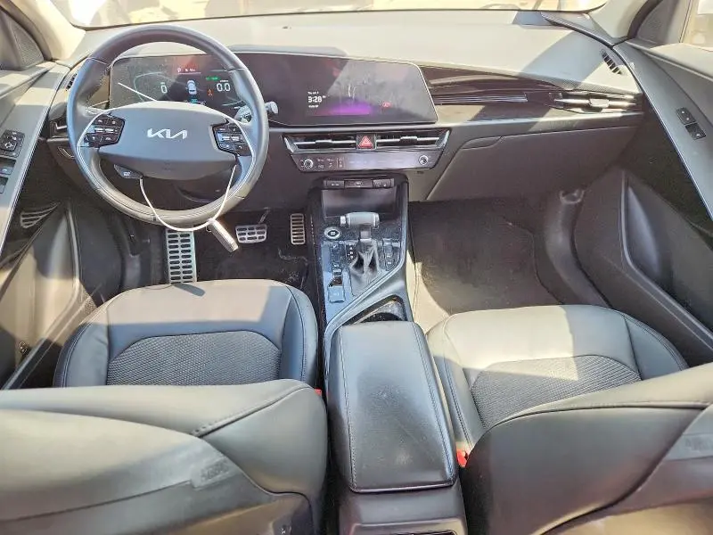 2023 KIA NIRO EX  
