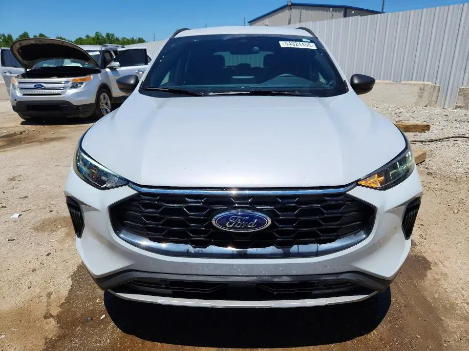 2025 FORD ESCAPE ST LINE  