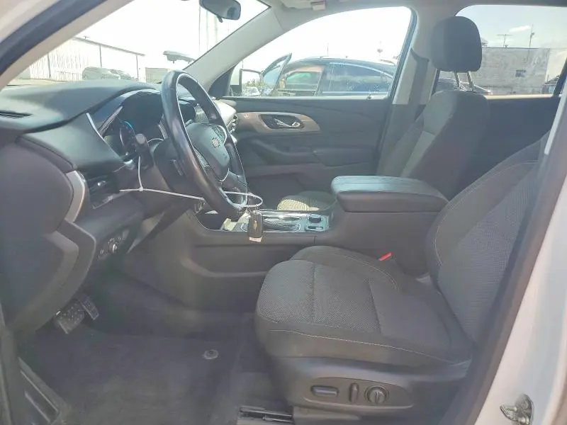 2018 CHEVROLET TRAVERSE LT  