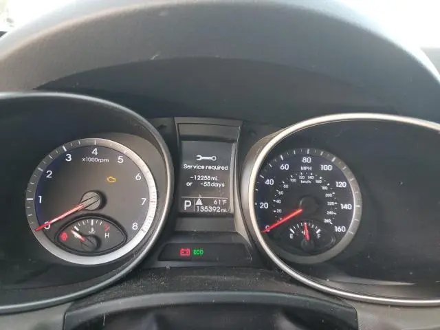 2016 HYUNDAI SANTA FE SE  