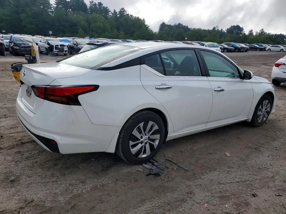 2021 NISSAN ALTIMA S  