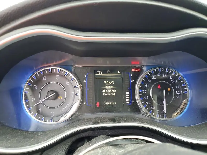 2017 CHRYSLER 200 LIMITED  