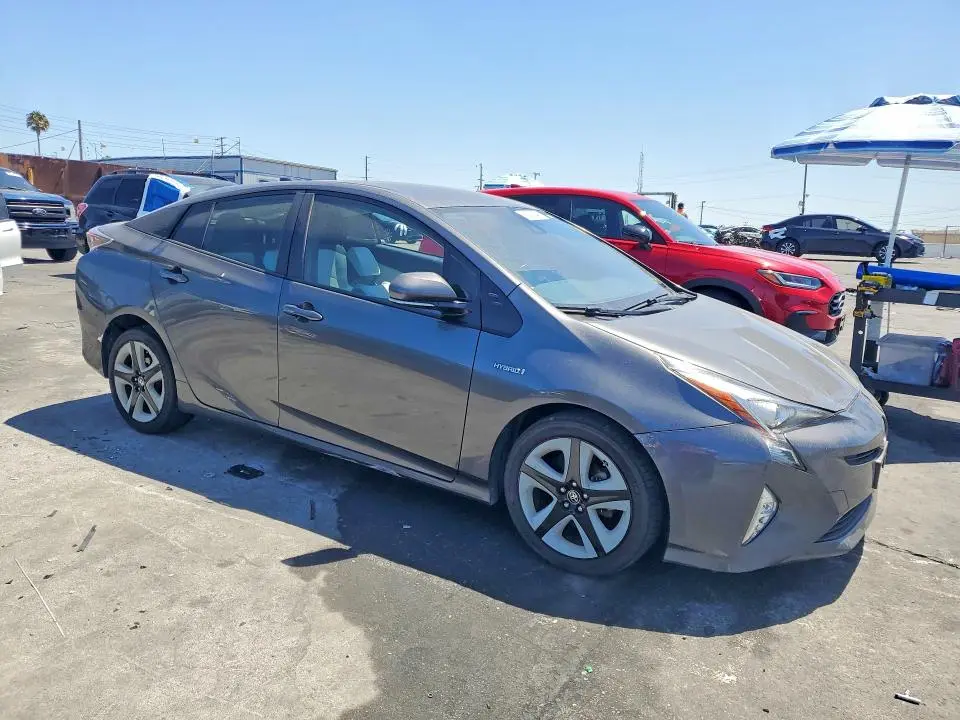 2016 TOYOTA PRIUS FOUR TOURING  