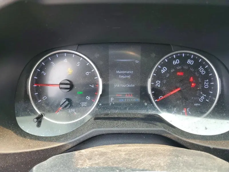 2020 TOYOTA RAV4 XLE  