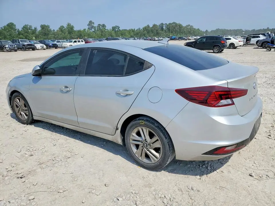 2019 HYUNDAI ELANTRA SEL  