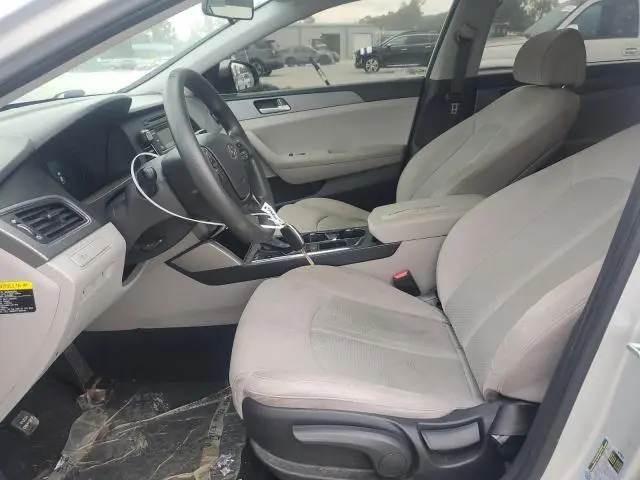 2017 HYUNDAI SONATA SE