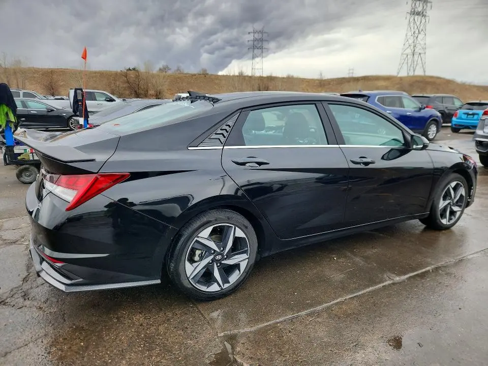 2023 HYUNDAI ELANTRA LIMITED  