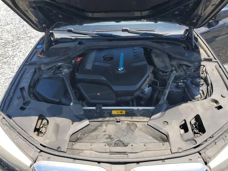 2018 BMW 530E   