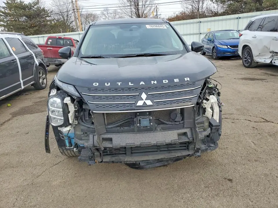 2024 MITSUBISHI OUTLANDER ES  