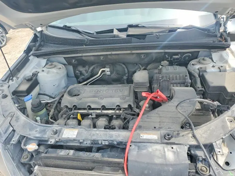 2011 KIA SORENTO LX  