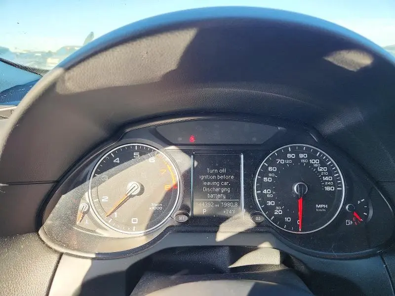 2013 AUDI Q5 PREMIUM  