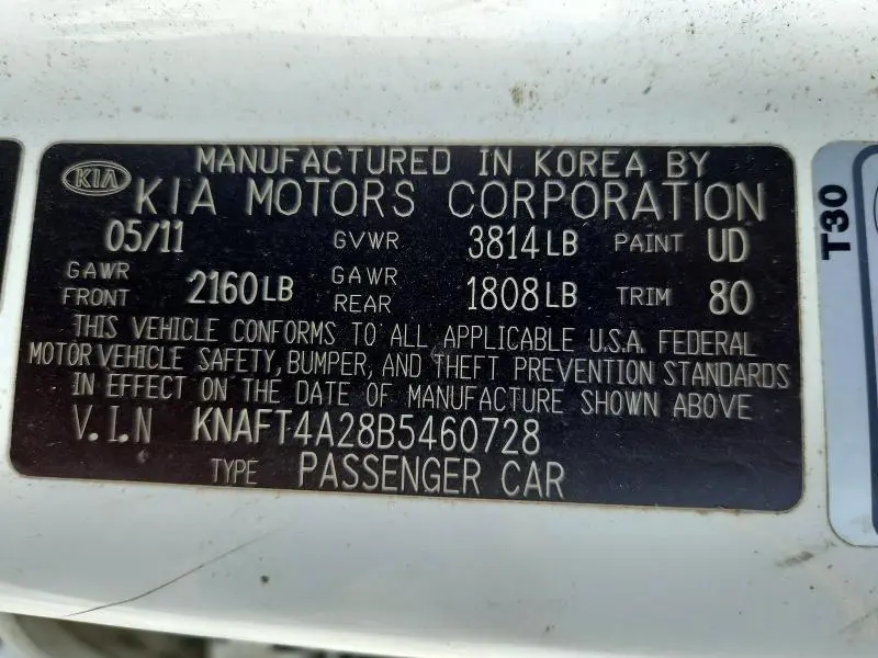 2011 KIA FORTE LX  