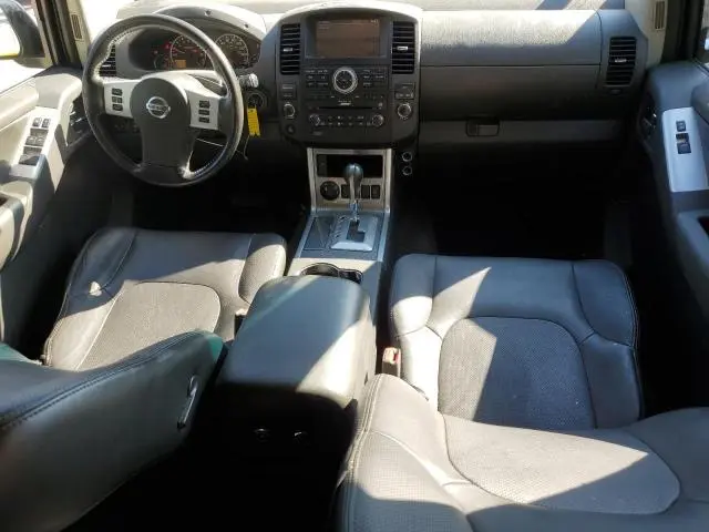 2012 NISSAN PATHFINDER S  