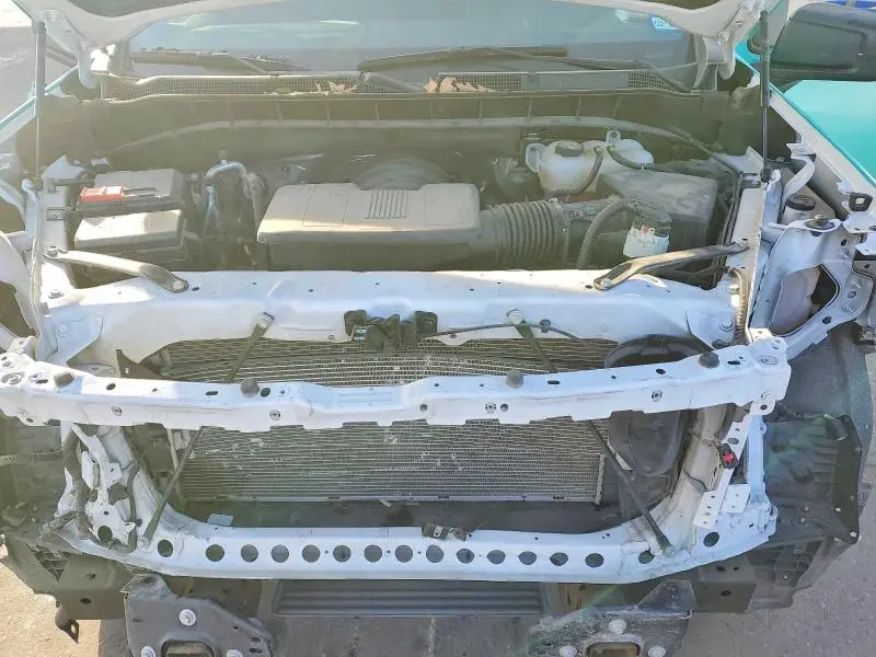 2024 CHEVROLET SILVERADO C1500 LT  