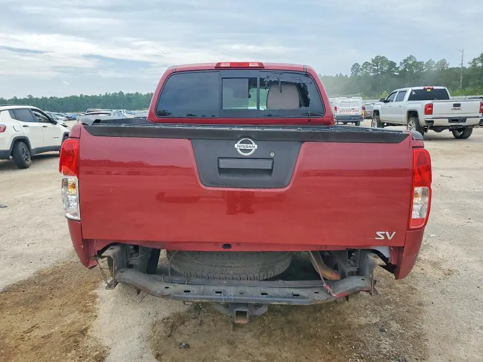 2015 NISSAN FRONTIER SV  