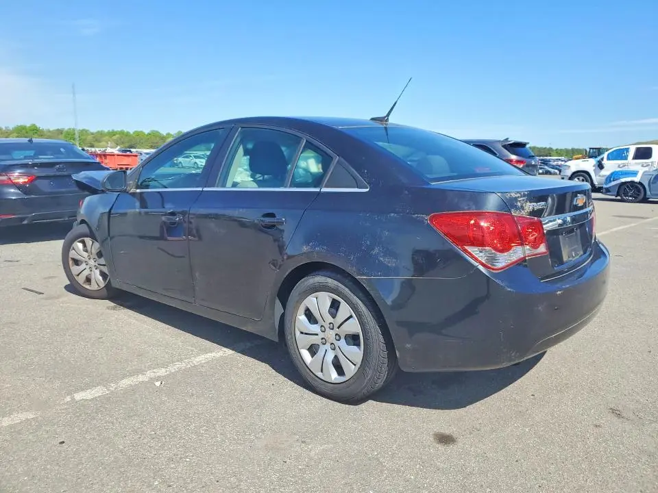 2012 CHEVROLET CRUZE LS  