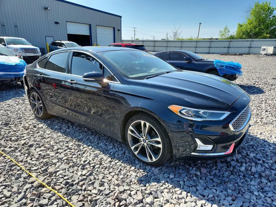 2020 FORD FUSION TITANIUM  