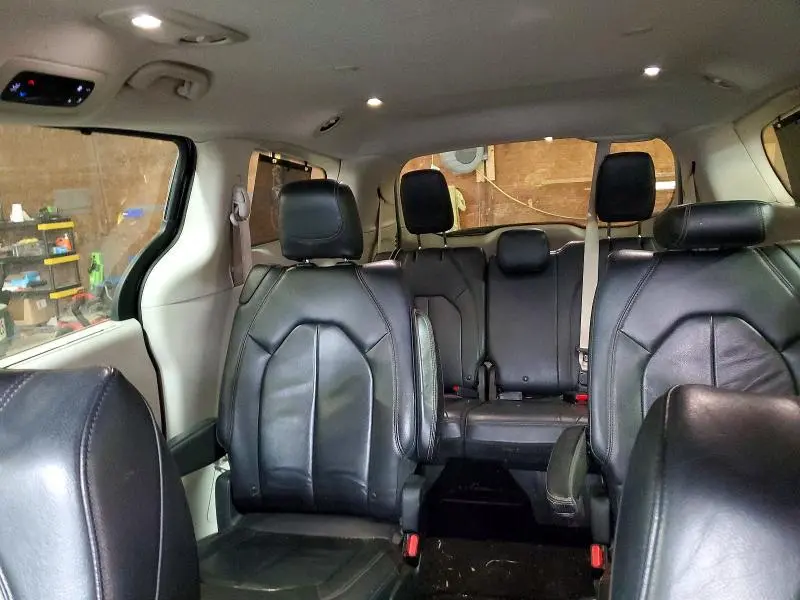 2017 CHRYSLER PACIFICA TOURING L  