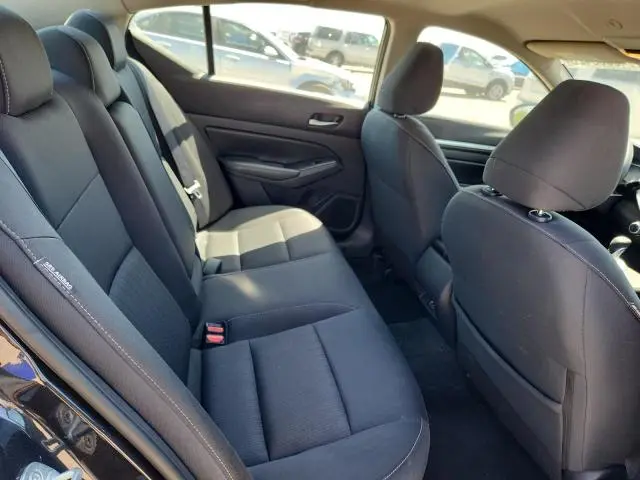 2022 NISSAN ALTIMA SV  