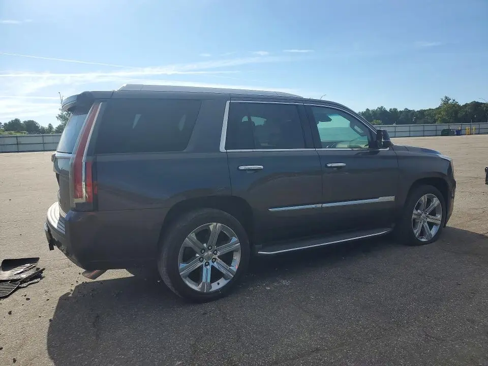 2016 CADILLAC ESCALADE LUXURY  