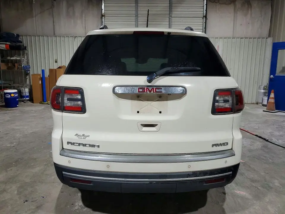 2014 GMC ACADIA SLT-2  