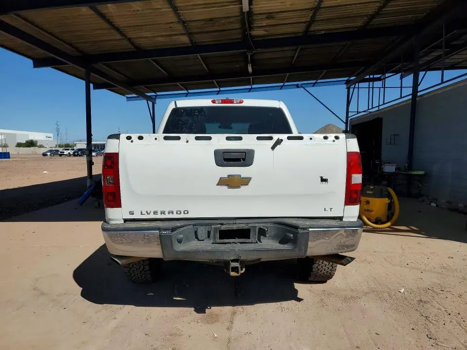 2011 CHEVROLET SILVERADO K1500 LT  