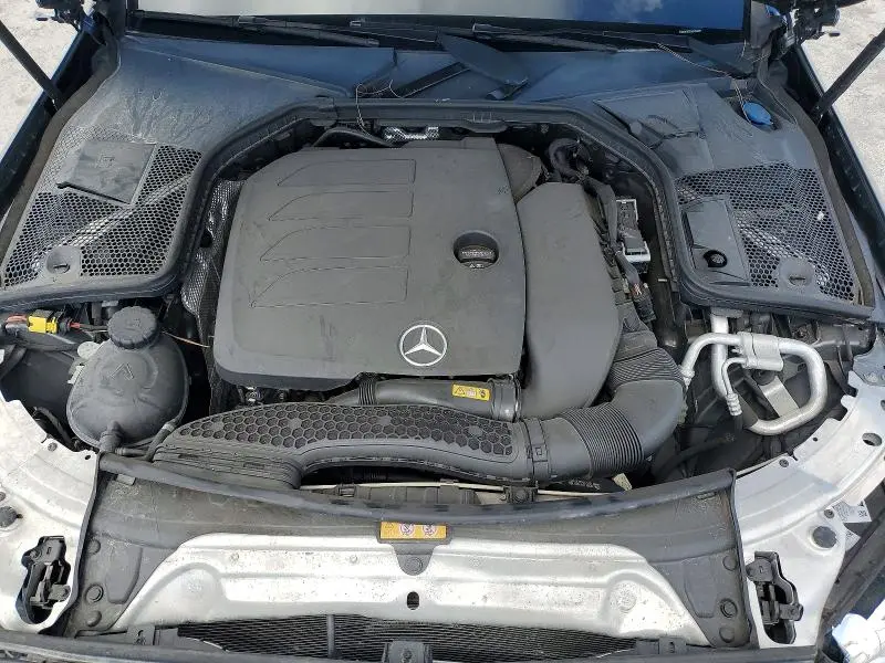 2019 MERCEDES-BENZ C 300  
