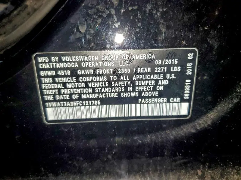 2015 VOLKSWAGEN PASSAT S  