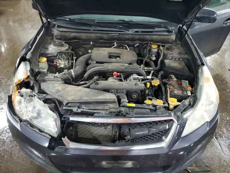 2010 SUBARU LEGACY 2.5I LIMITED  