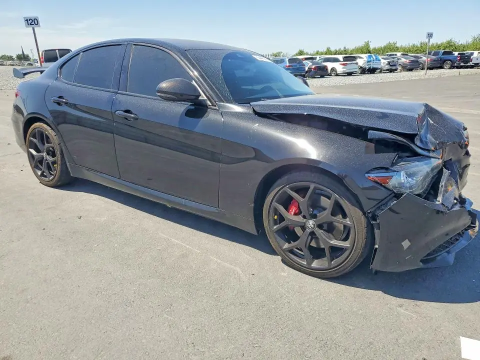 2020 ALFA ROMEO GIULIA   