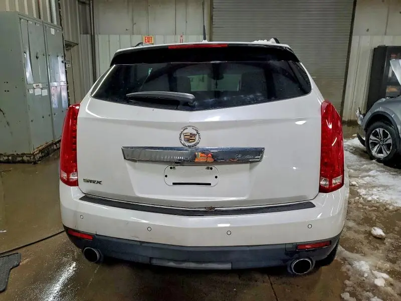 2010 CADILLAC SRX PERFORMANCE COLLECTION  