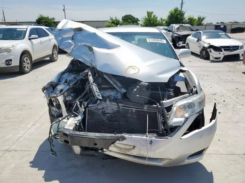 2010 TOYOTA CAMRY BASE  