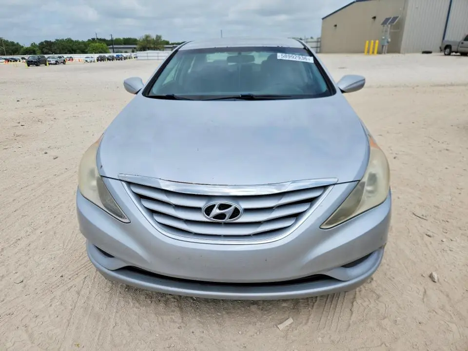 2011 HYUNDAI SONATA GLS  