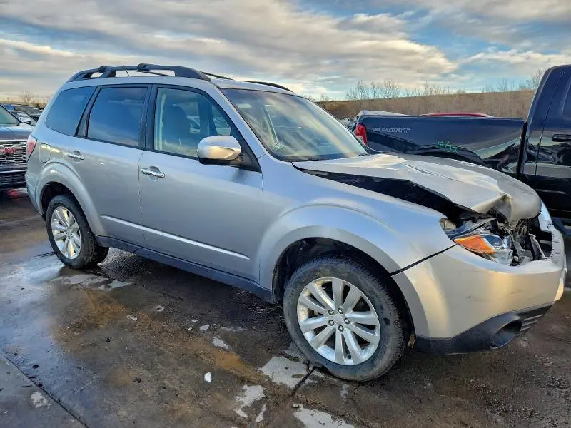 2013 SUBARU FORESTER 2.5X PREMIUM  