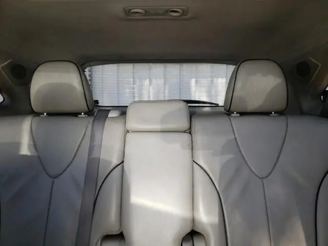2010 TOYOTA VENZA   
