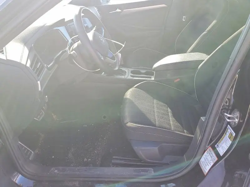 2023 VOLKSWAGEN JETTA SPORT  