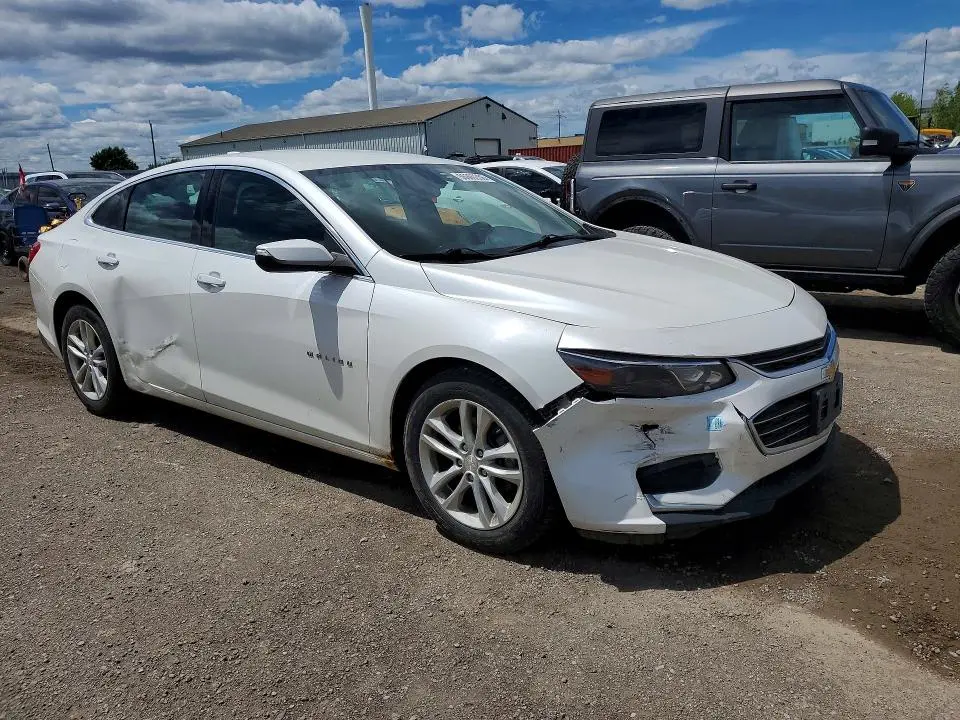2017 CHEVROLET MALIBU LT  