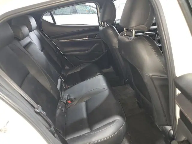 2022 MAZDA 3 PREFERRED