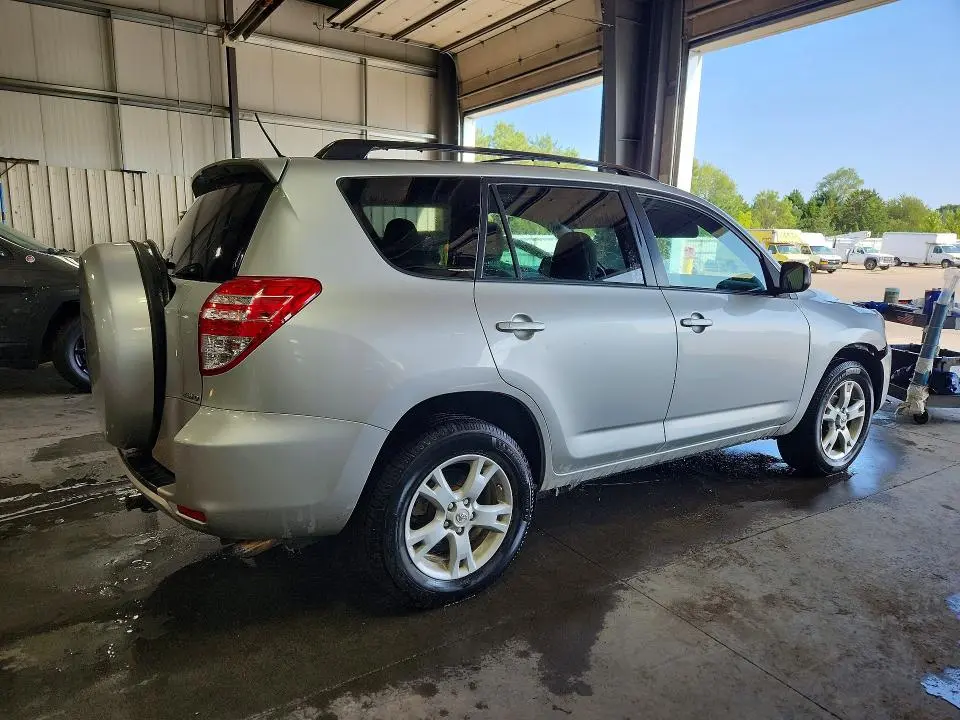 2012 TOYOTA RAV4 BASE  