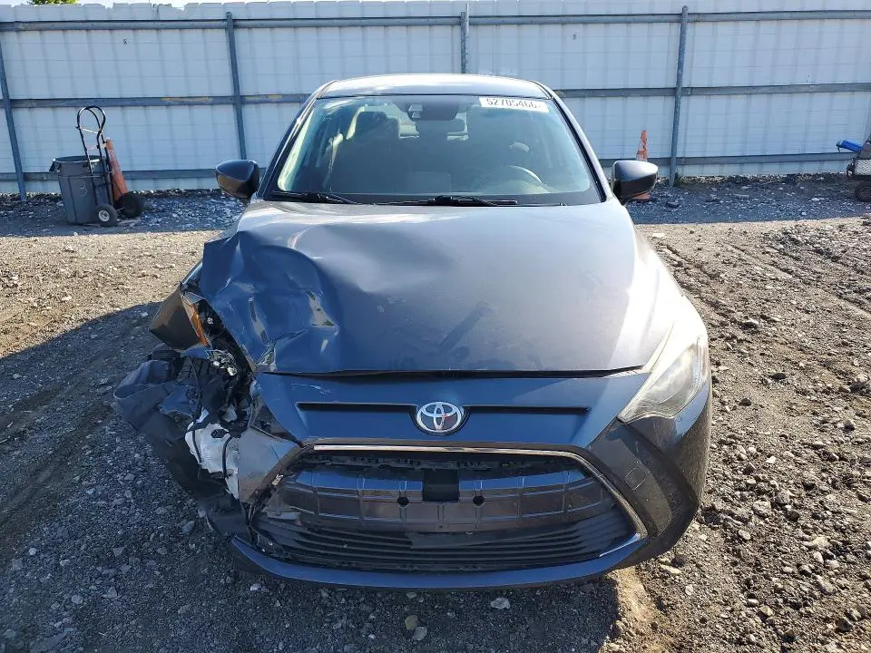 2017 TOYOTA YARIS IA BASE  
