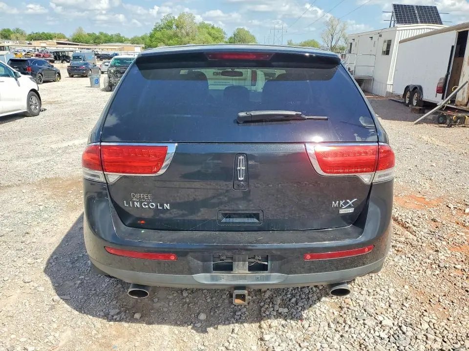 2011 LINCOLN MKX   