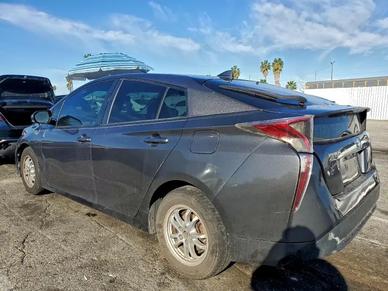 2016 TOYOTA PRIUS   