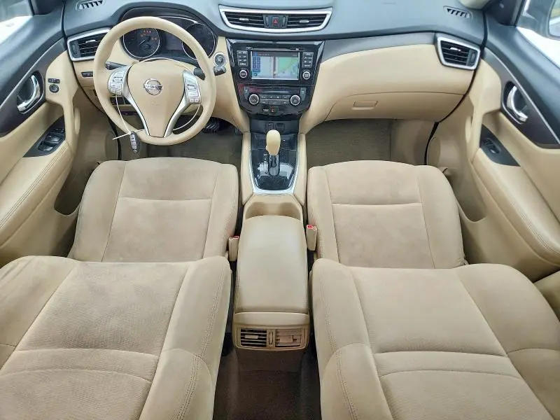 2015 NISSAN ROGUE SV  